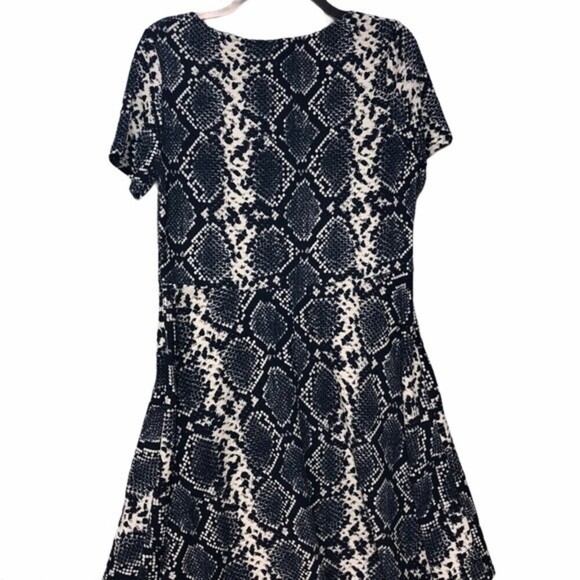 Capsule fit & flare dress size 10 snakeskin print - Picture 8 of 11